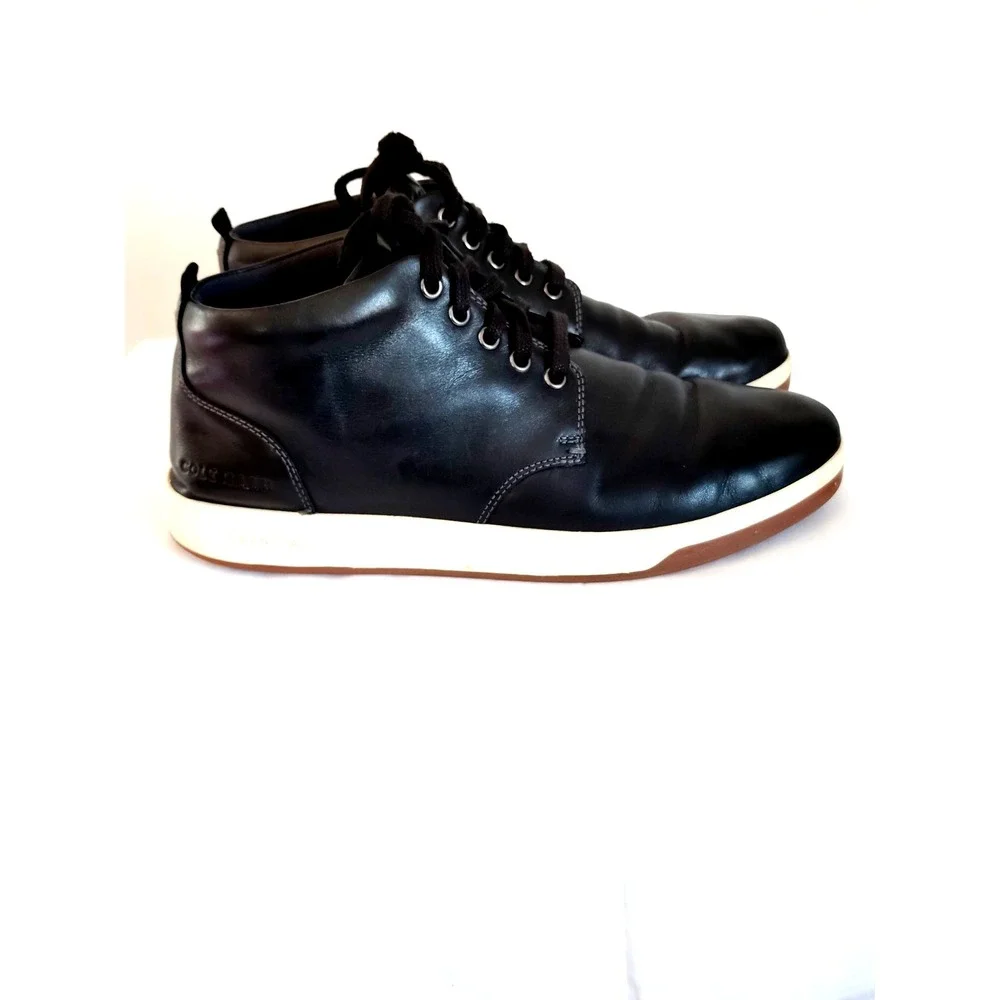 EUC Cole Haan Grand.360 Chukka Boots Black White Sole Men 10.5M Preppy Biker